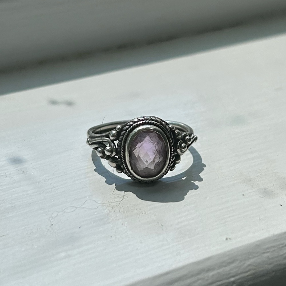 Sterling silver ring with amethyst stone
